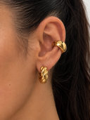 TINY TWIST hoops