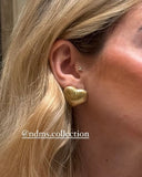 RIBBED HEART earrings