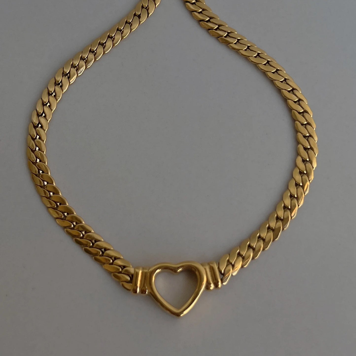 AMOUR Necklace